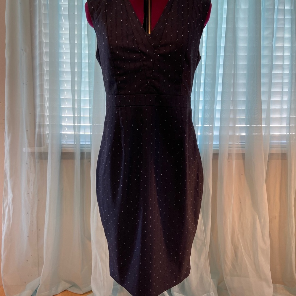 Sleeveless dress by RW&co